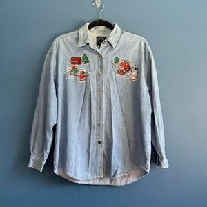 Vintage 90s Solutions! Button Down Women's Size Medium Chambray‎ Christmas Santa